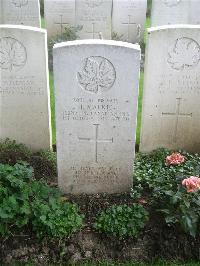 Canada Cemetery Tilloy Les Cambrai - MacKie, J